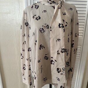 Ann Taylor Sz XL long sleeved blouse Womens top Floral Built in Scarf Career